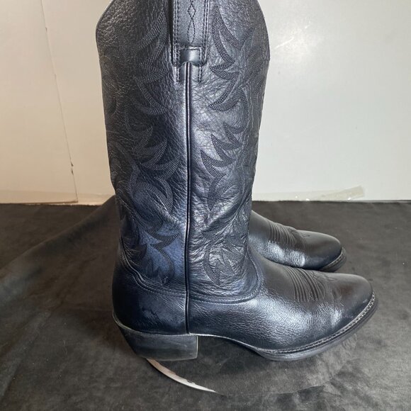 Men's 10.5 EE Vintage Ariat Black Leather Boots, Western Cowboy Boot, - Picture 4 of 15